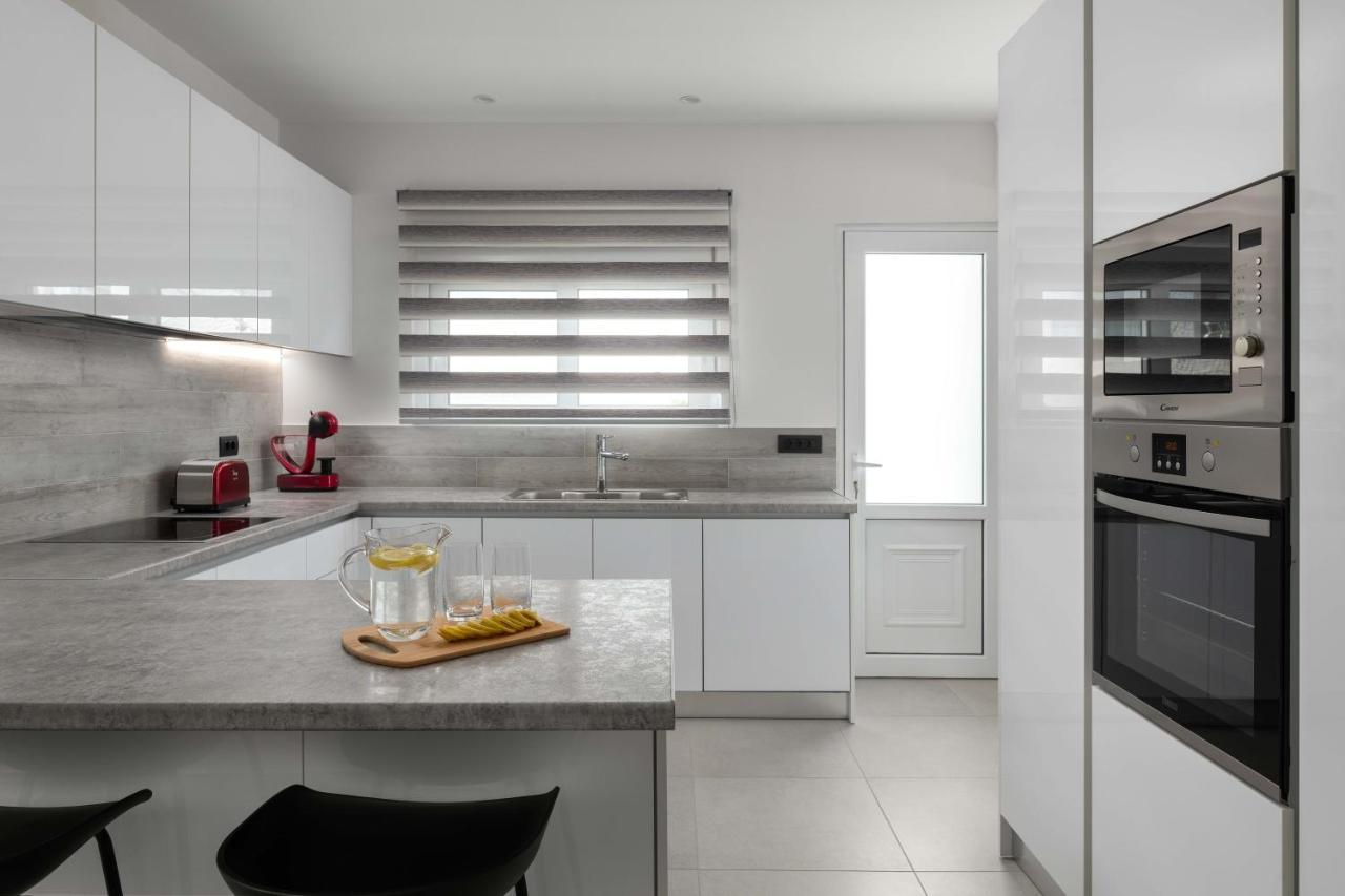 Kallia Sea Breeze - 3 Bedroom Apartment Rhodes City Extérieur photo